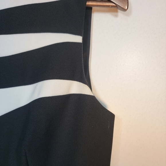 DONNA B black and white mini dress. Size 6 - Picture 5 of 10